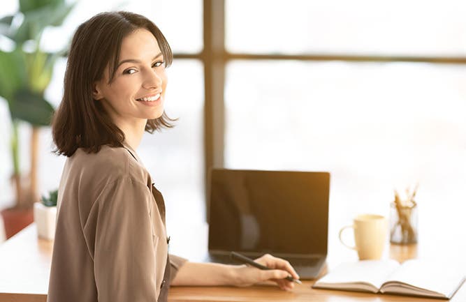 Female Kitchen Consultant